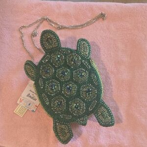 Green Beaded Turtle Crossbody Bag